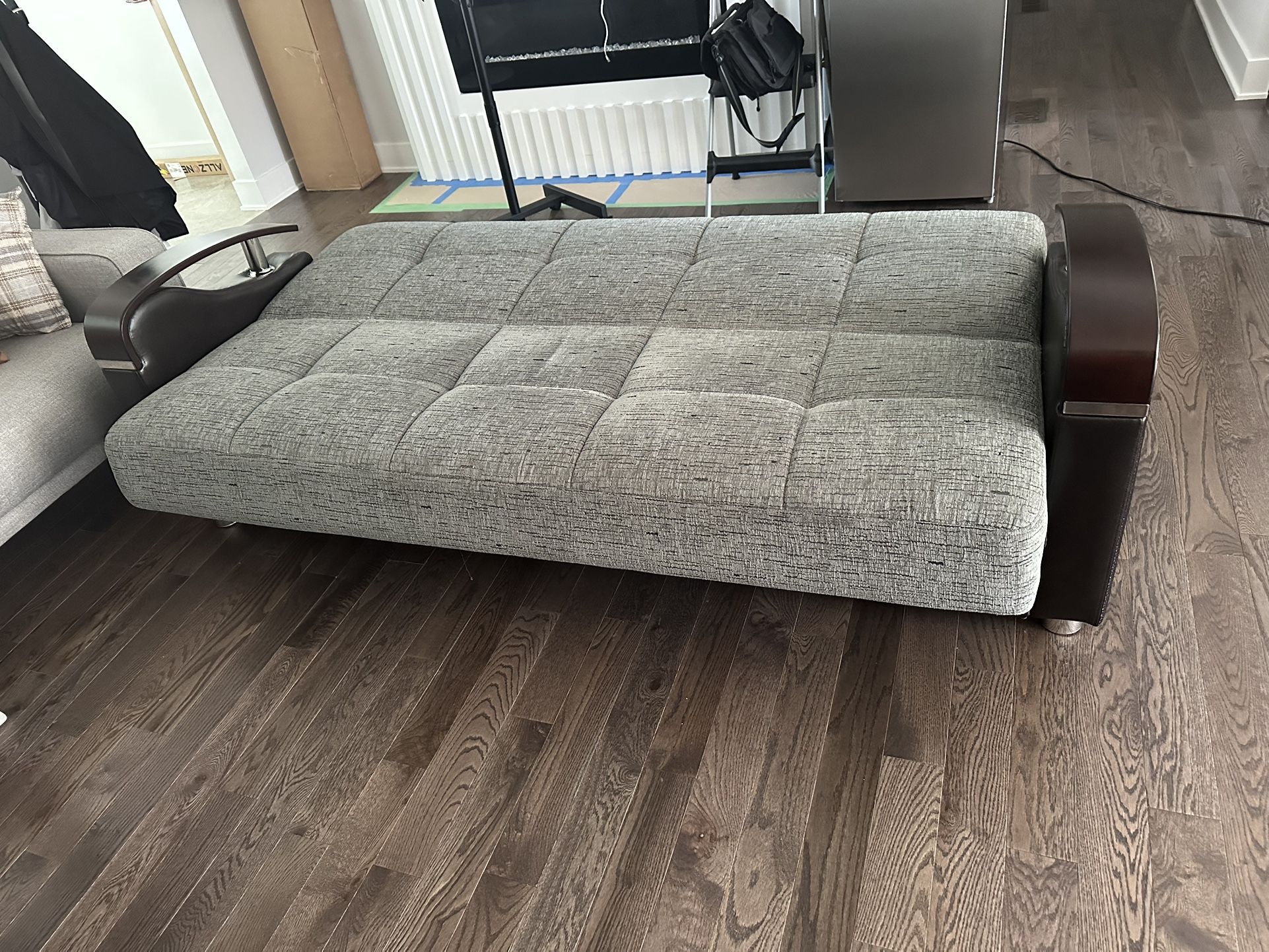 European Sofa- Couch 