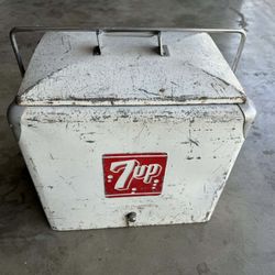 Vintage 7 Up Cooler 
