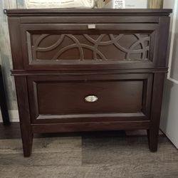 Bedroom Night Stands Chest And Dresser