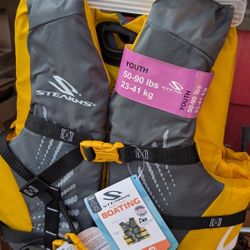 3 Stearns Life Jackets