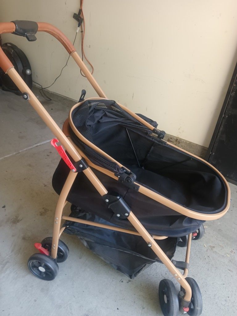 BABY STROLLER
