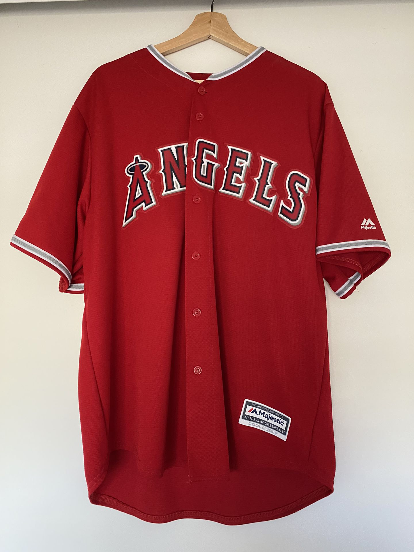 Mens XL Angles Mike Trout Jersey for Sale in Corona, CA - OfferUp