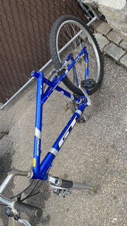 Gt triple triangle frame