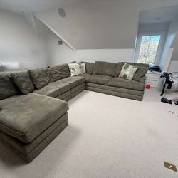 Couch With Queen Mattress 