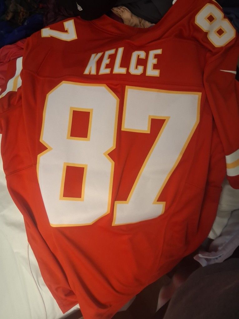 Throwbaxk Kelce  Jersey !!!with Hat