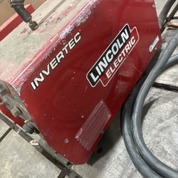 Welder Lincoln invertec 275-s w/leads