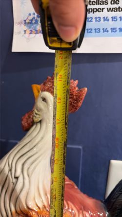 2 ceramic rooster and 1 hen
