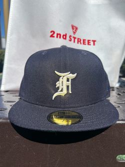 Fear of God x New Era 59FIFTY Fitted Hat size 7 3/8