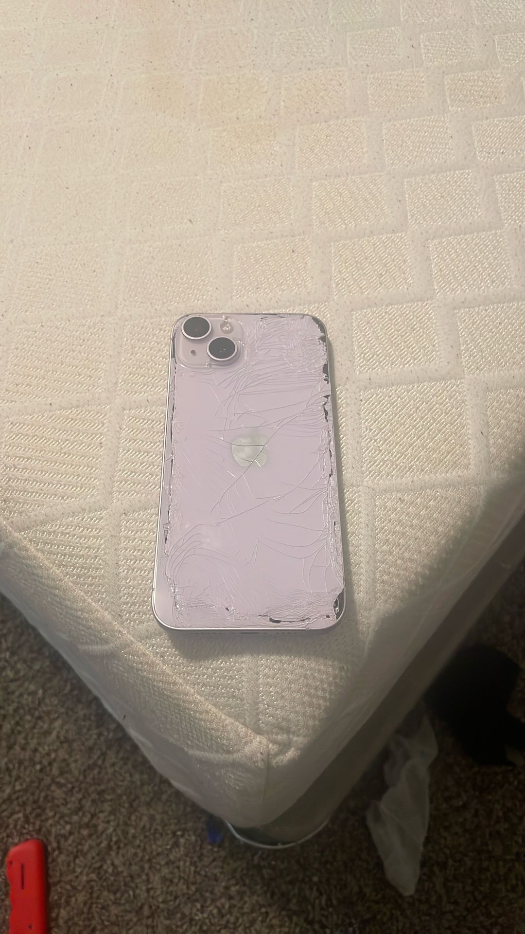 iPhone 14 Plus