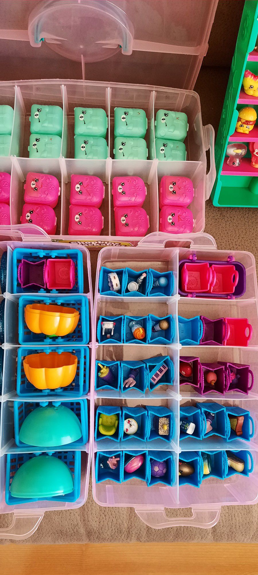 Shopkins Collectors Case for Sale in Foster City, CA - OfferUp