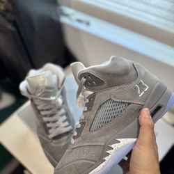 Jordan 5 Wolf Grey Men's Sizes 5/5.5/6/6.5/7/7.5/8/8.5/9/9.5/10/10.5/11/12/