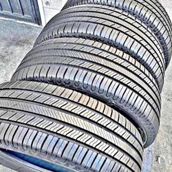 245/60/18 Michelin vendo un set de llantas usadas excelente condiciones de vida las 4 ✅🤩I am sellin