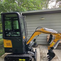 2025 Saturn Excavator 