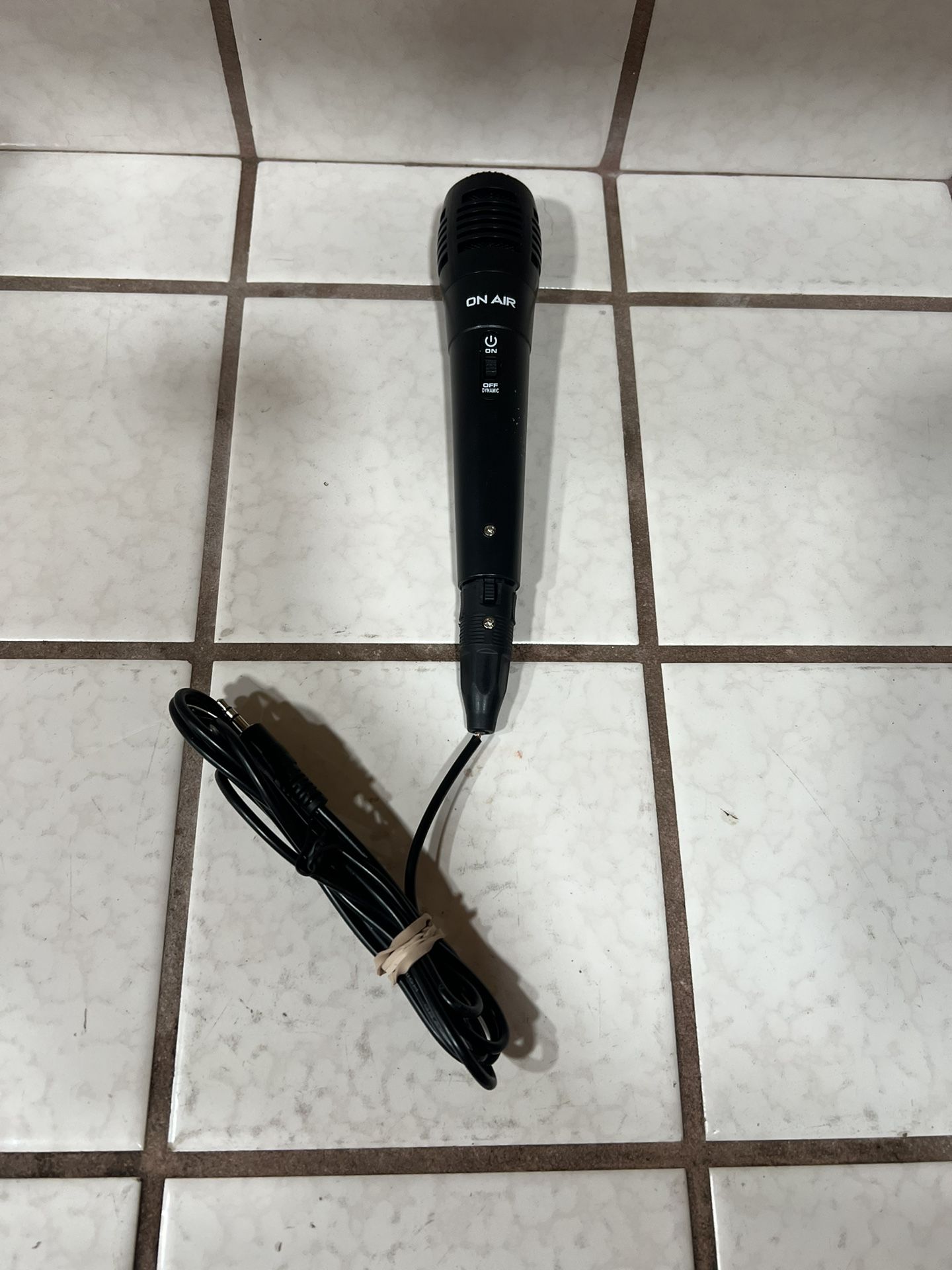 Microphone