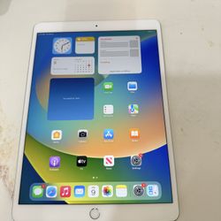 iPad Air 3 (like New ) 