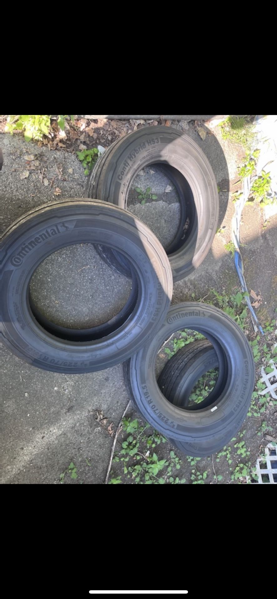 255/70 R 19.5 Set Of Tires