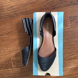 Toms Shoes