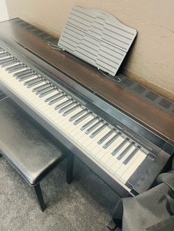 Digital Pianos