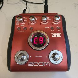 Zoom B2 Bass Multi-Effects Pedal
