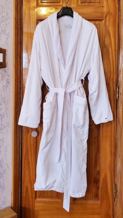 Set of Unisex Boca Terry Microfiber Plush-Lined Shawl Collar Bathrobe Expert stitching Double belt loop Pockets White XXL & Slippers Size 11 Made in