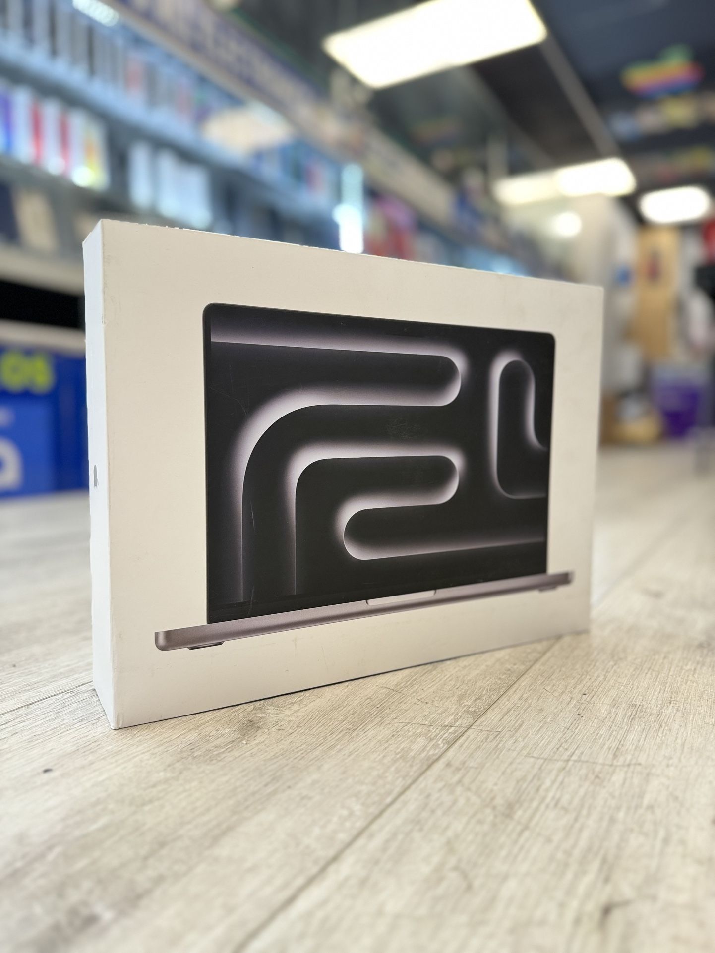 MacBook Pro 14 inch & 16 inch M4, M4 Pro & M4 Max Available (Newest Models) (Take It Home In Payment/ llévatelo a casa en pagos) *Starting At $1,499*