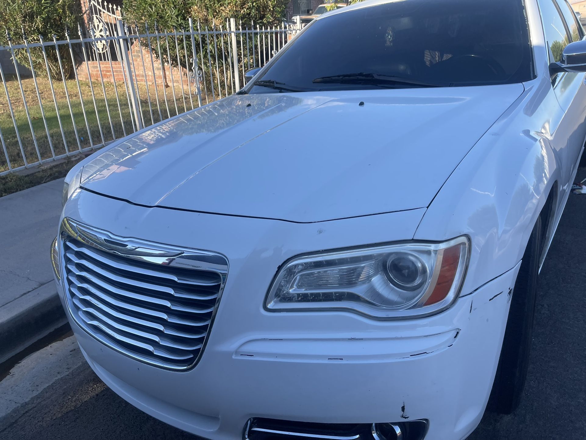 2012 Crysler 300 for Sale in Las Vegas, NV OfferUp