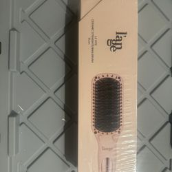  L’ange Le Vite Ceramic Straightening Brush – New in Box