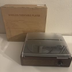 Vinyl Record Player 3 Speeds, new in the box - Brown and Black, $30 each