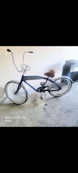 Cruising bicycle Felt