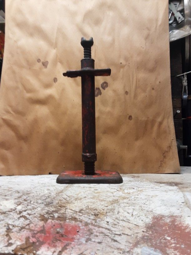 Vintage Screwjack 18"-