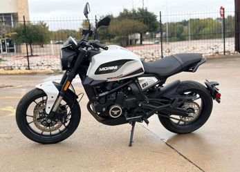 Moto Morini Seiemmezzo 650 Maked Style Motorcycle with 3 Years Warranty Unlimited Miles