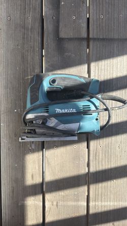 Mikita 600 31/2 jigsaw