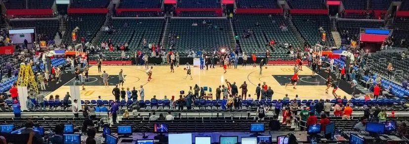 Memphis Grizzlies at Los Angeles Lakers