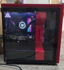 Custom Gaming PC with MSI GeForce RTX