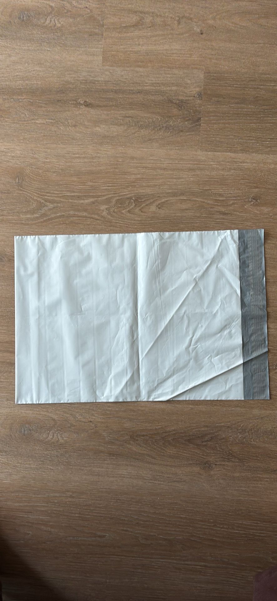 25 Shipping Bags