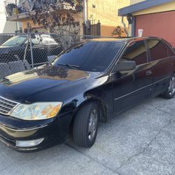 04 AVALON XLS FULLY LOADED