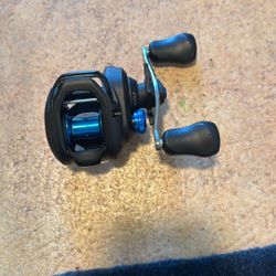 Shimano SLX Baitcaster Reel