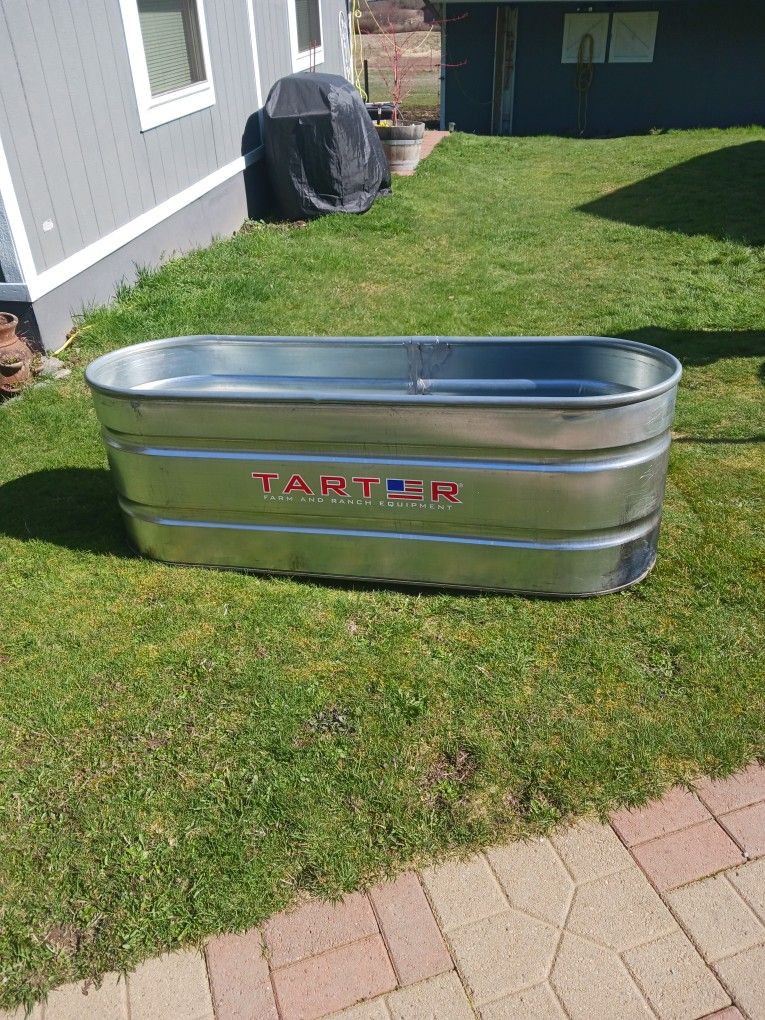 Tarter Live Stock Troft Or Garden Bed