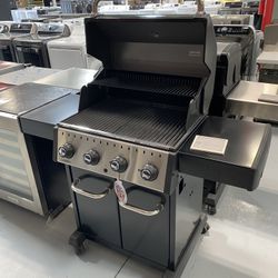 Broil King Crown 420 Grill