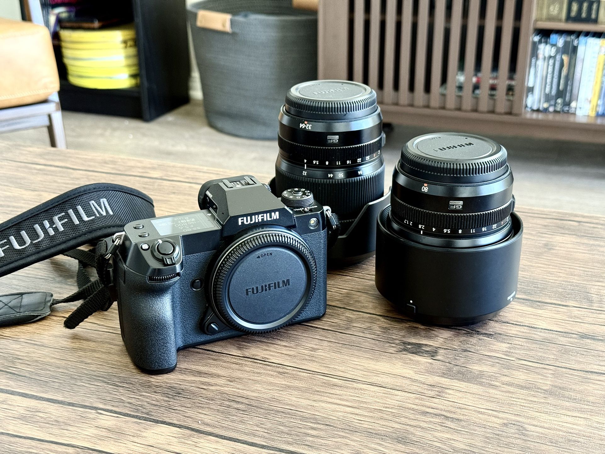 Fujifilm GFX100s Medium Format Kit With 80mm And 32-64 Lenses