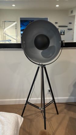 Photo Sesh Lamp