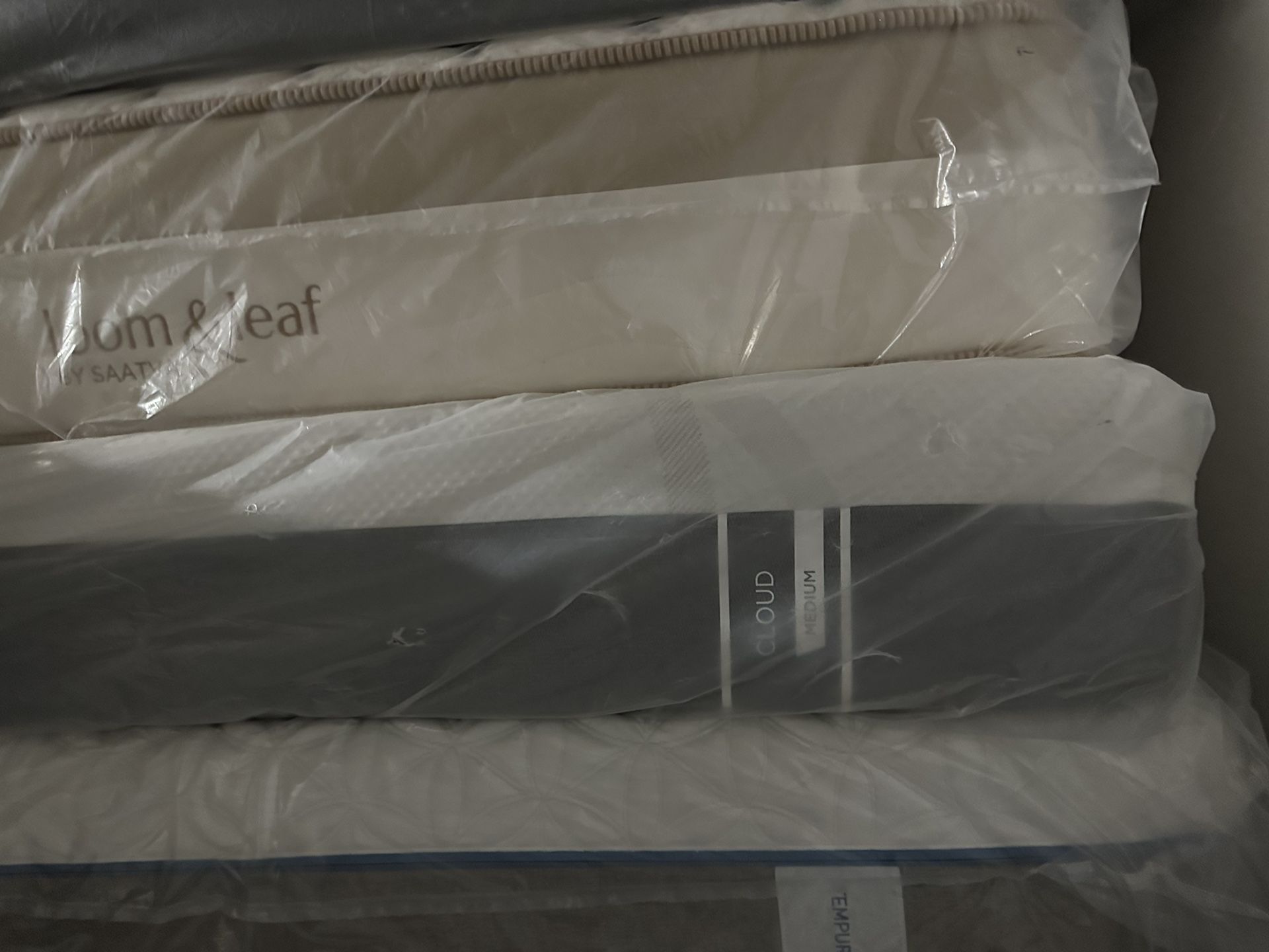 King Queen Size Tempurpedic ProAdapt, ProBreeze, LuxeBreeze Mattress Pro Breeze /Luxe Adapt /Pro Adapt /Adapt /cloud /Tempur pedic contour Supreme
