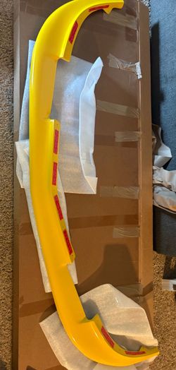 Corvette splitter & side skirts