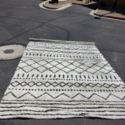 SAFAVIEH Arizona Shag Lotta Moroccan 1.2-inch Thick Rug - 8' x 10' - Ivory/Black