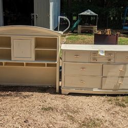 Dresser/Hutch