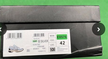 New Balance Sanda IS Silver Sneakers Size 42