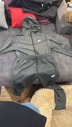 Nike Tech Hoodie And Pants