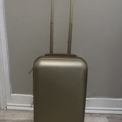 Carry on suitcase and duffle bag