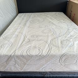 New Queen Memory Foam