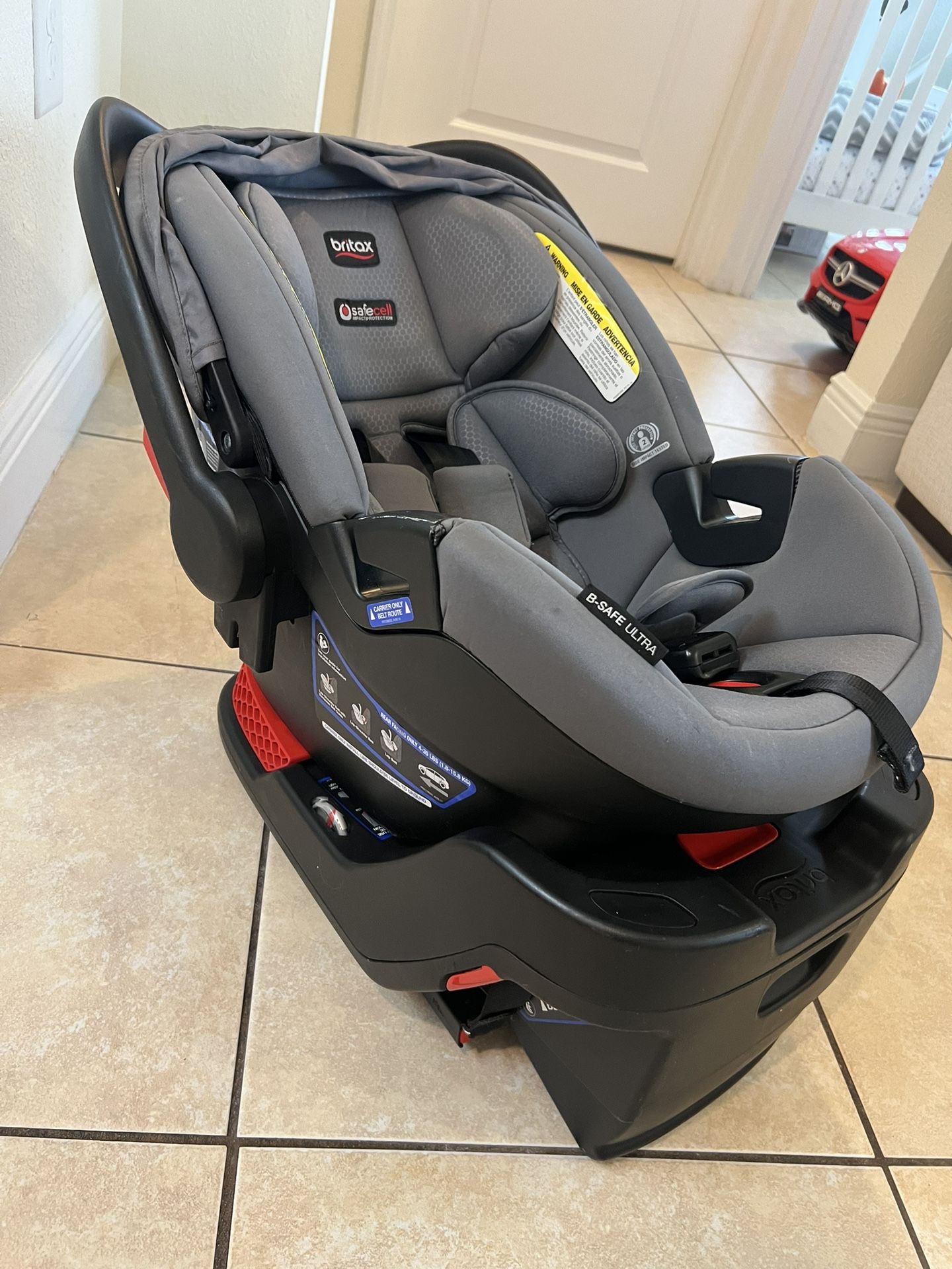 Britax B Safe Ultra Infant Car Seat for Sale in Miami FL OfferUp